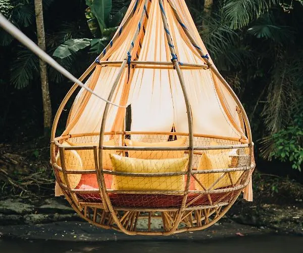 度假村 Bambu Indah 5*