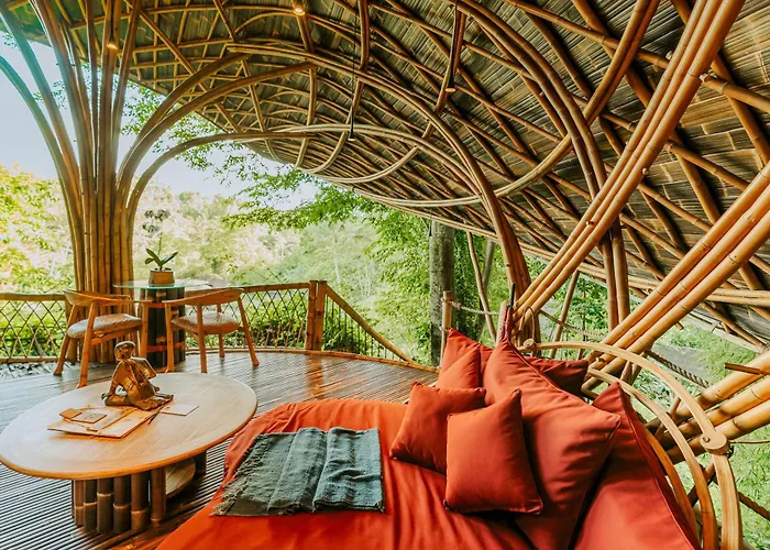 Bambu Indah 度假村 5*