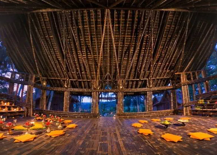 Bambu Indah 度假村 5*